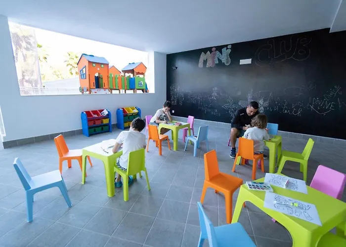 Gara Golf & 4* Playa de las Américas