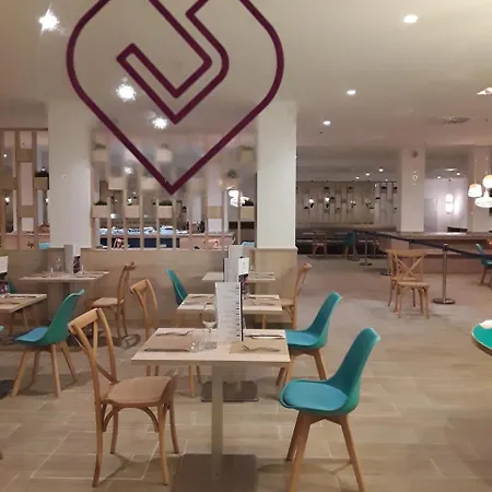 Gara Golf & 4* بلايا ذي لاس أميريكاس