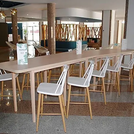 Hotel Gara Golf & 4*