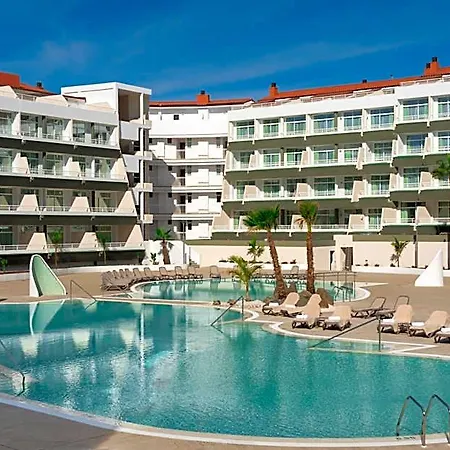 Hotel Gara Golf & 4*