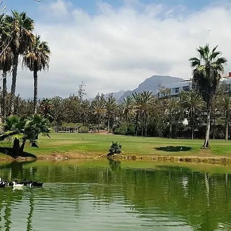 Gara Golf & Плая-де-лас-Америкас