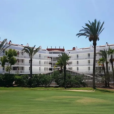 מלון Gara Golf & 4*